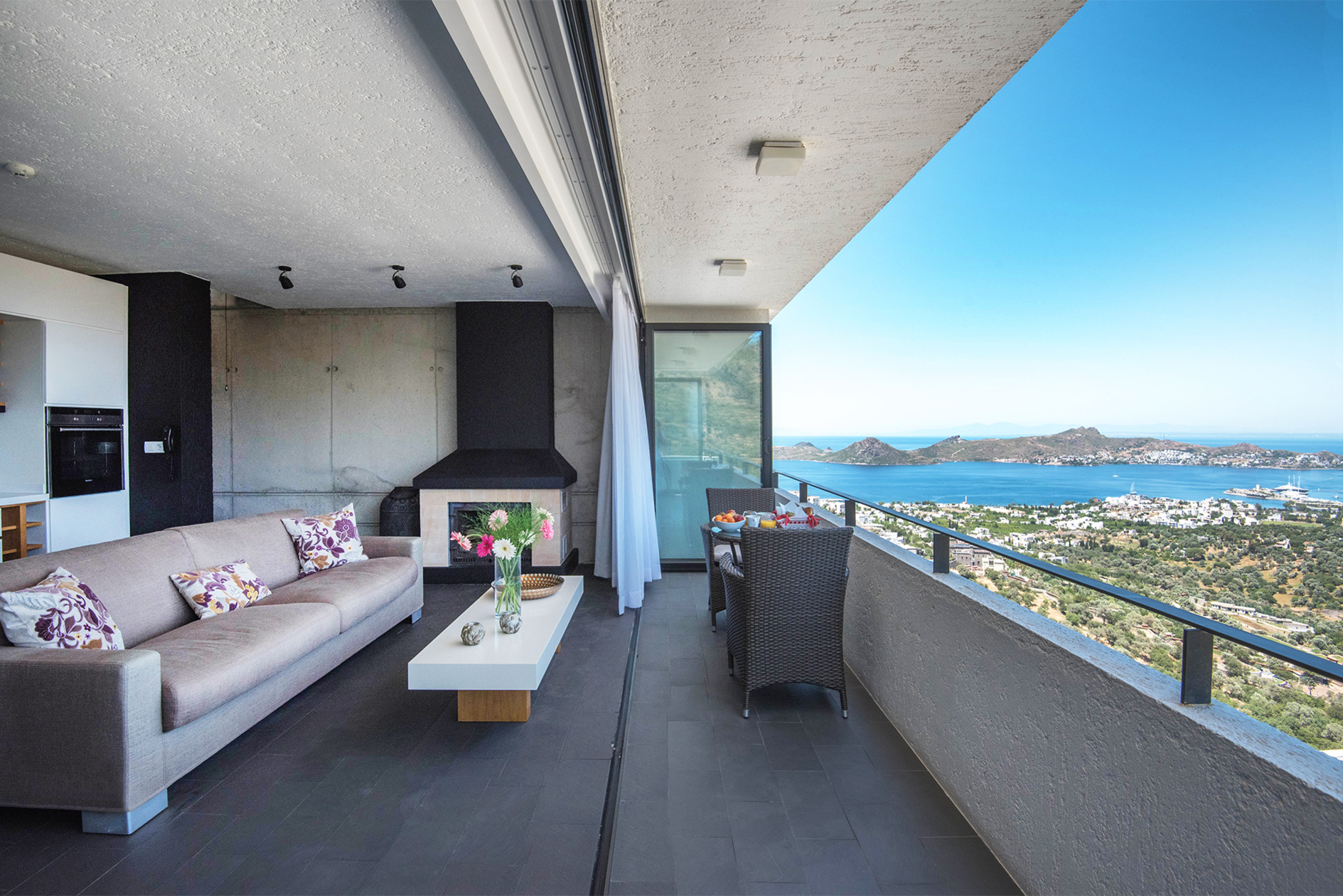 Modern Orchid apartment with magnificent sea views of Yalikavak Marina Bodrum